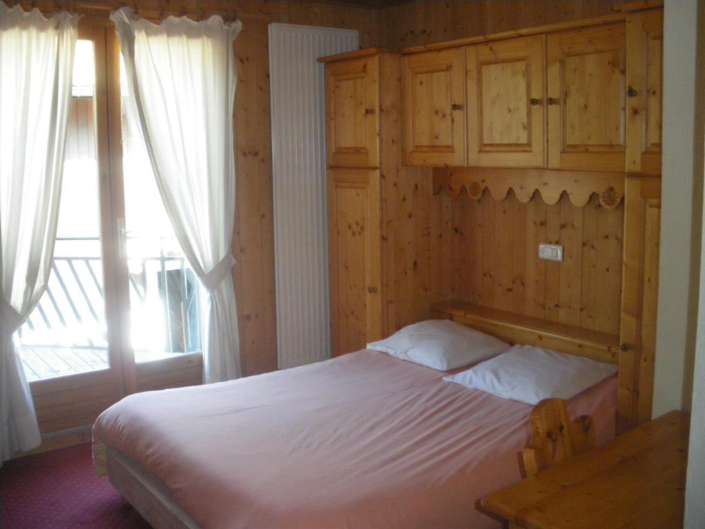 Hotel Le Grand Tetras Morzine Oda fotoğraf