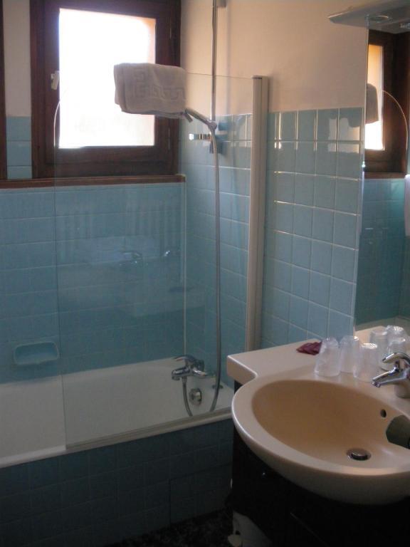Hotel Le Grand Tetras Morzine Oda fotoğraf